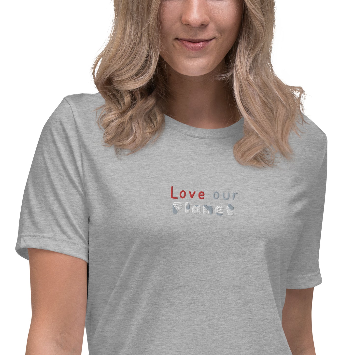 Camiseta bordada suelta mujer