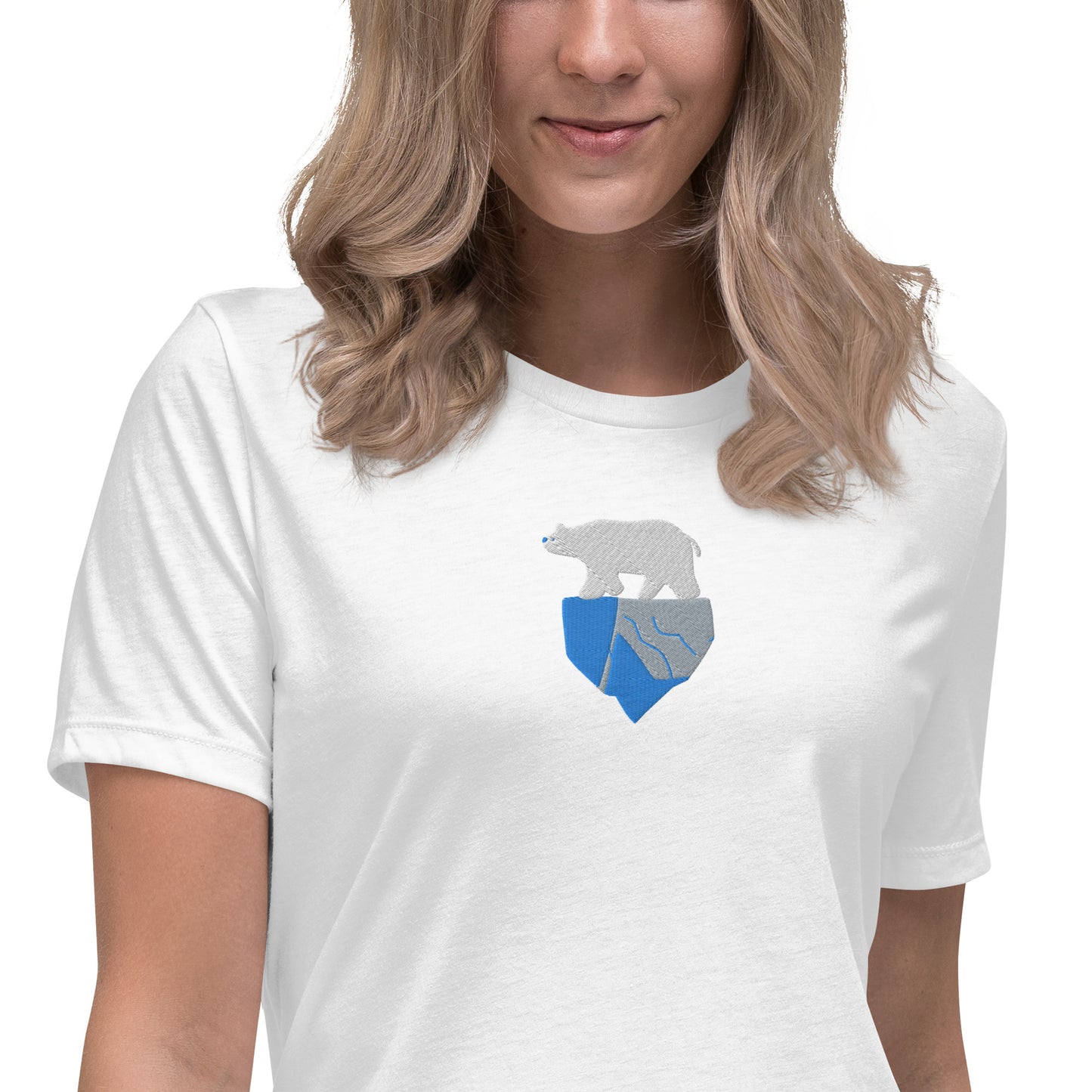 Camiseta bordada de oso polar mujer